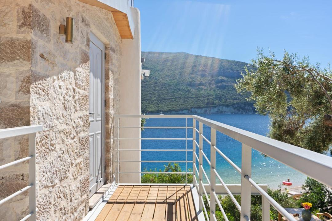 Photo of Others in Mikros Gialos