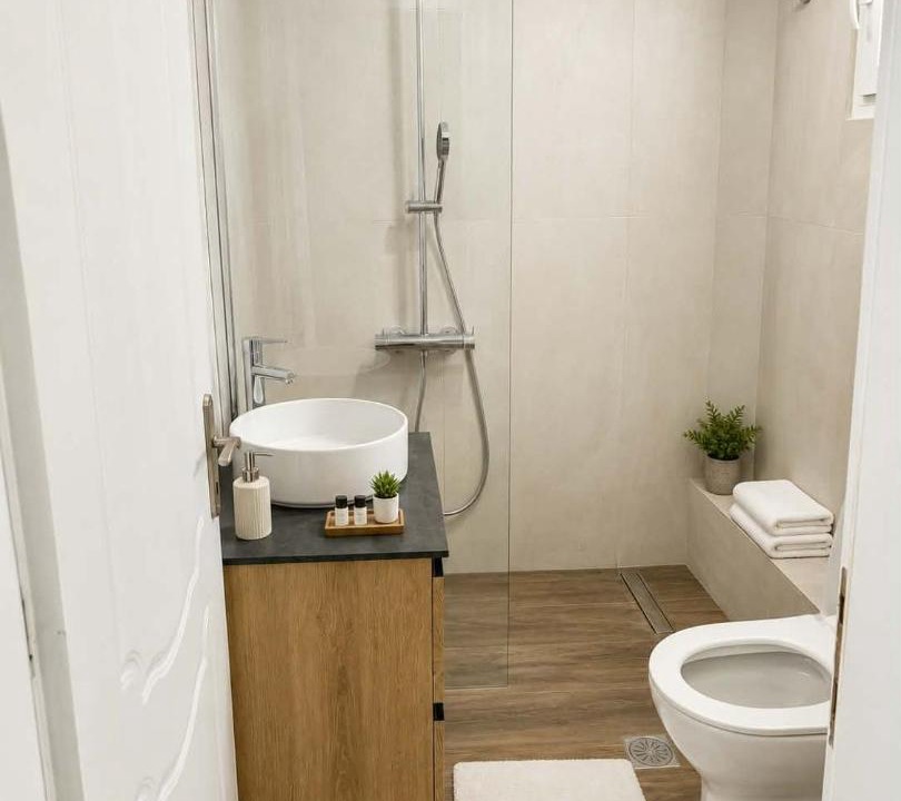 Photo of Bathroom in Perea