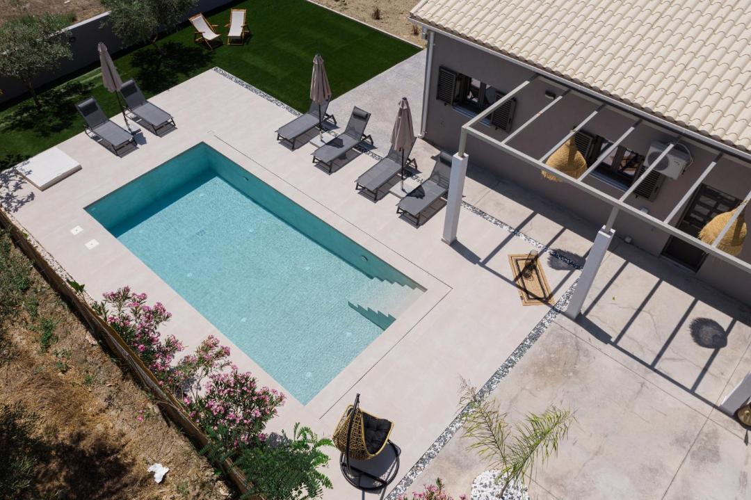 Photo of Others in Neromilos