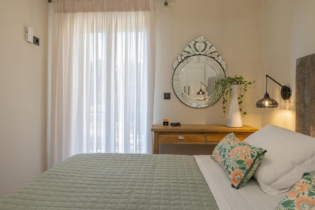 Photo of Bedroom in Khelmata