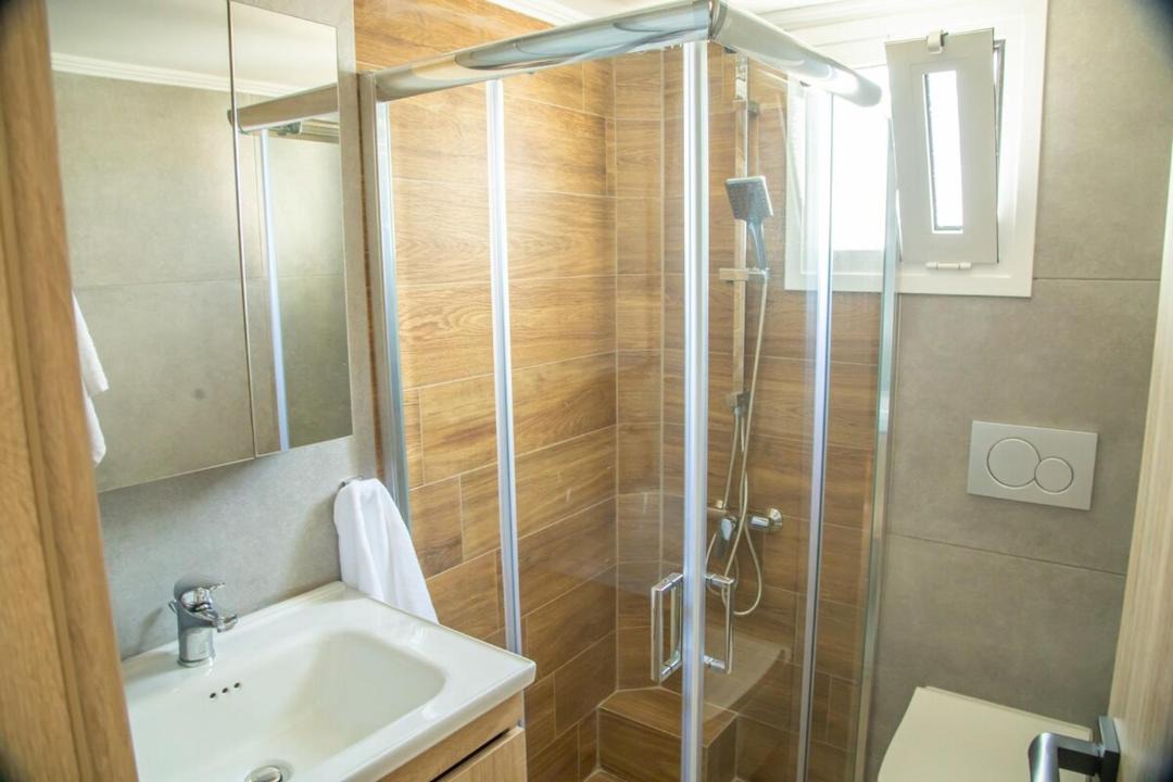 Photo of Bathroom in Agii Theodori