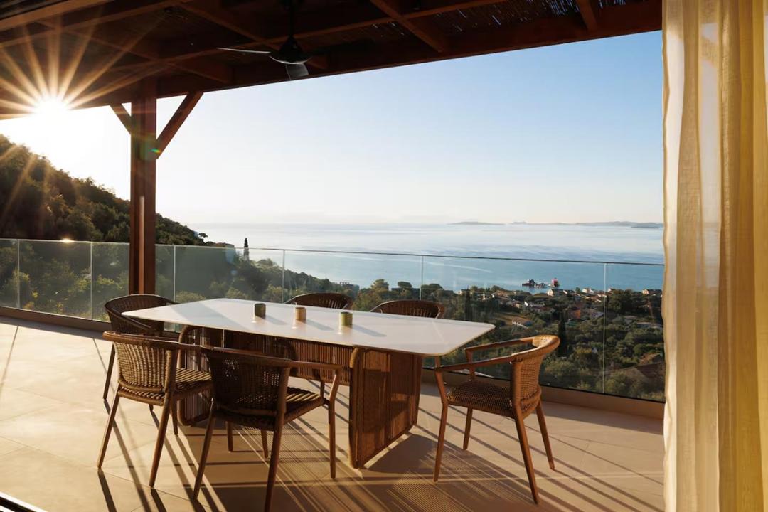 Photo of Patio Balcony in Ipsos