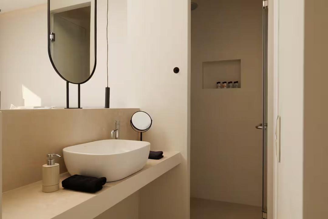Photo of Bathroom in Ipsos