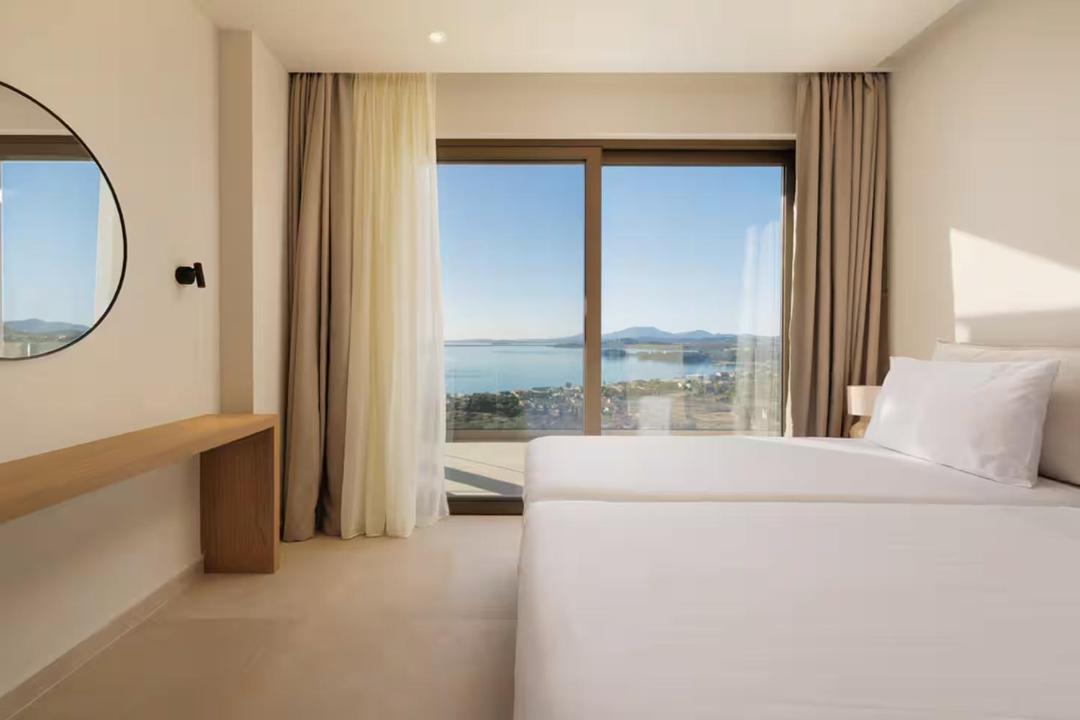 Photo of Bedroom in Ipsos