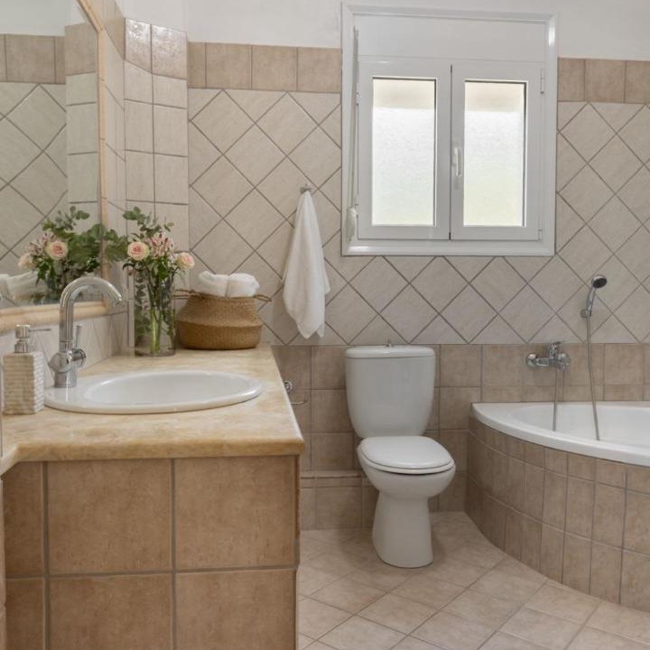 Photo of Bathroom in Igoumenitsa