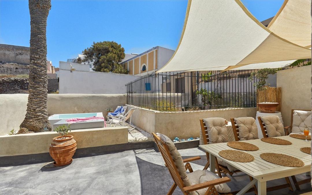 Photo of Patio Balcony in Oia