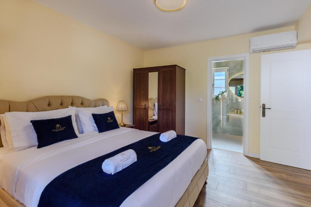 Photo of Bedroom in Liapades