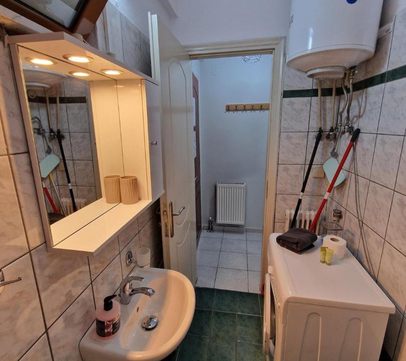 Photo of Bathroom in Ioannina Town Centre