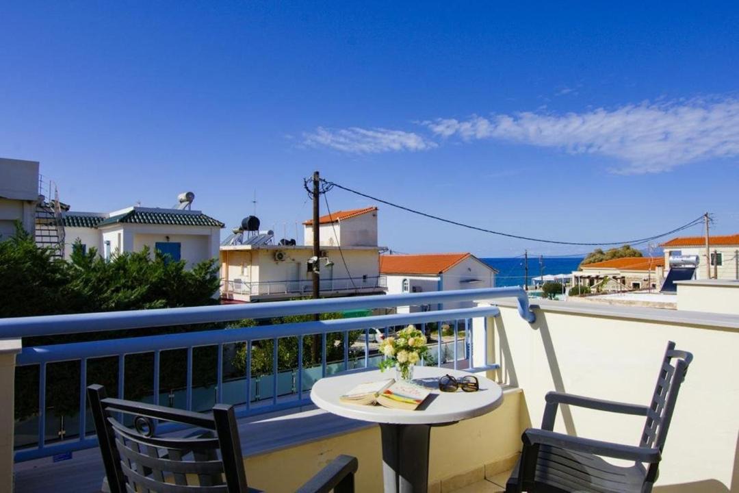 Photo of Patio Balcony in Kalo Nero