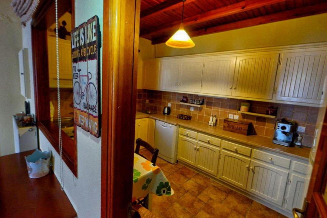 Photo of Kitchen in Pirgi