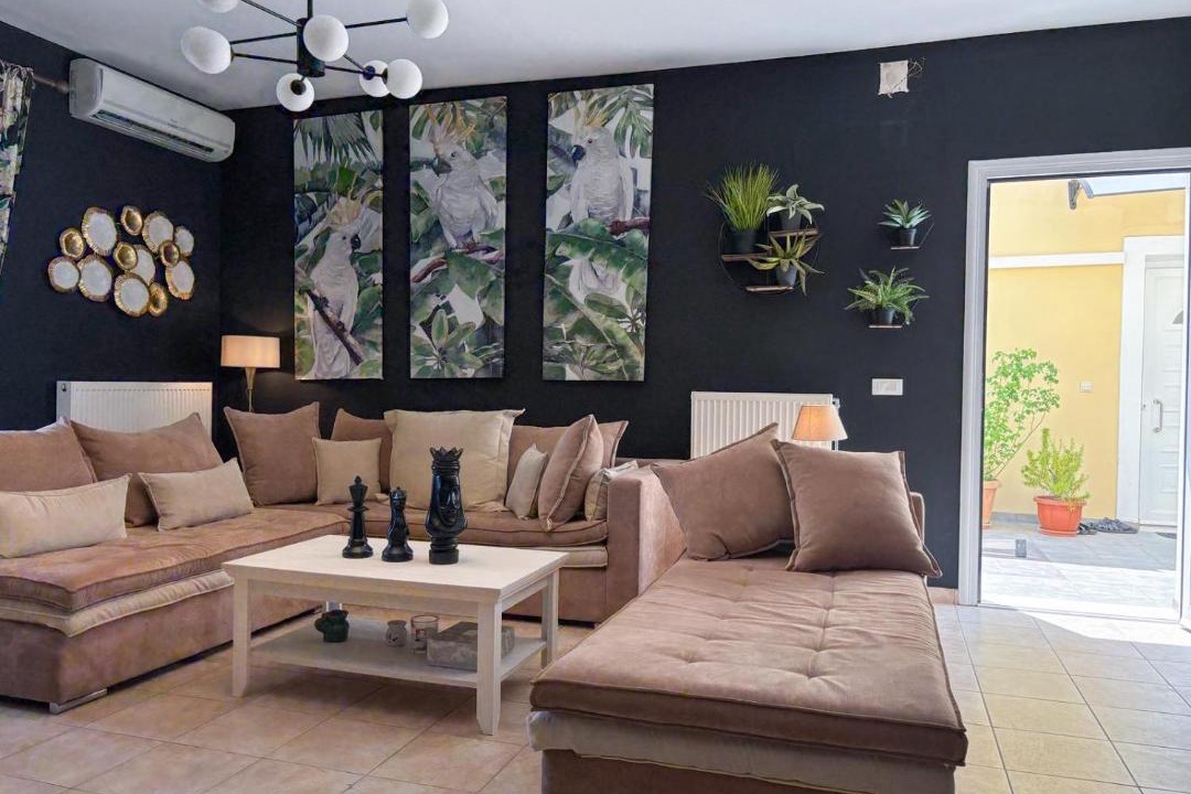 Photo of Livingroom in Alepou