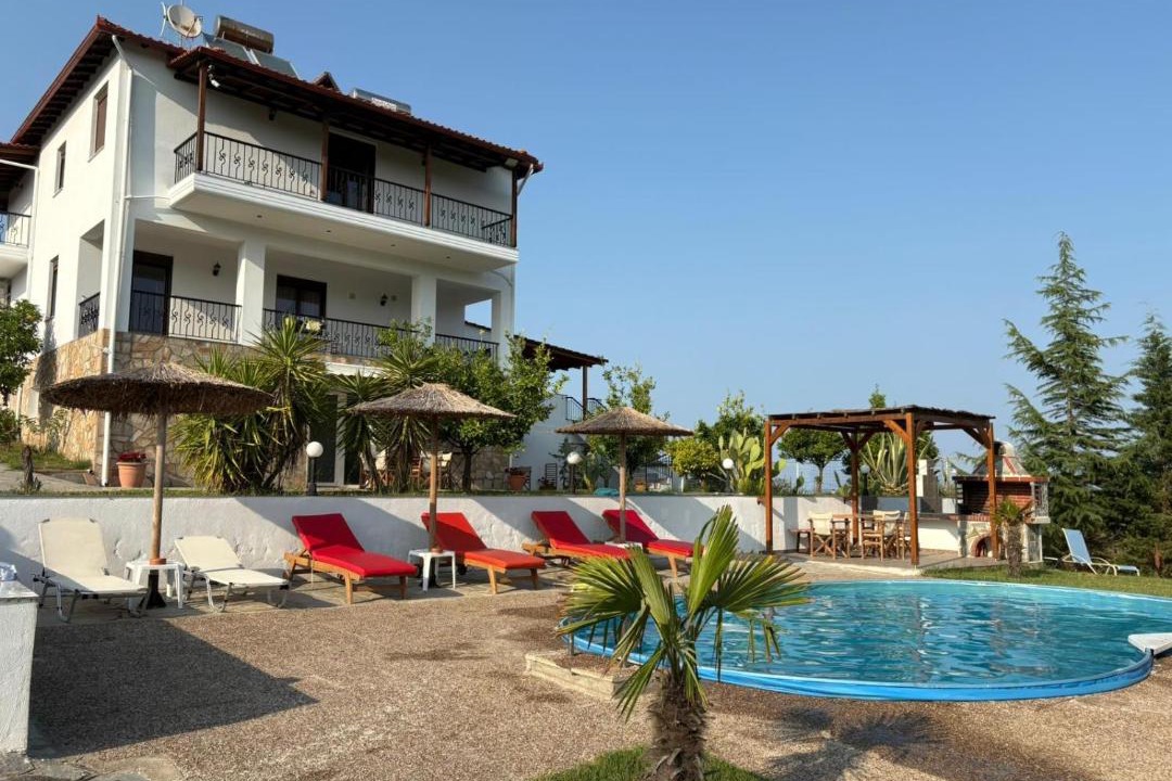 Photo of Others in Aristotelis