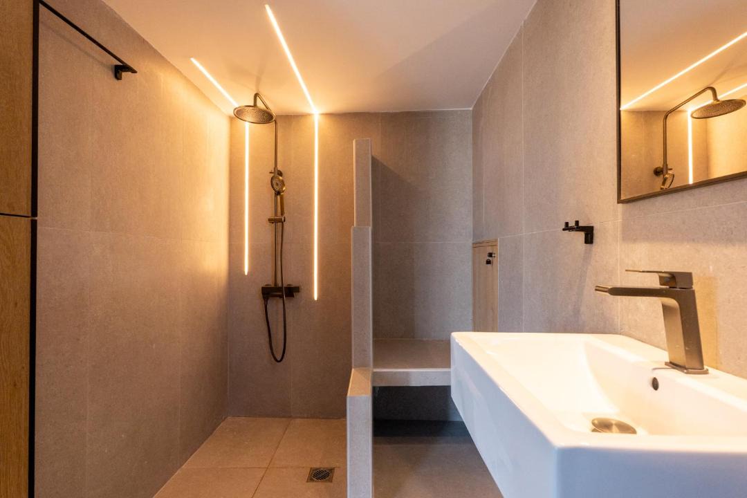 Photo of Bathroom in Anavyssos