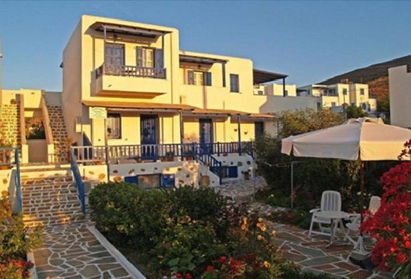 Photo of Others in Katapola