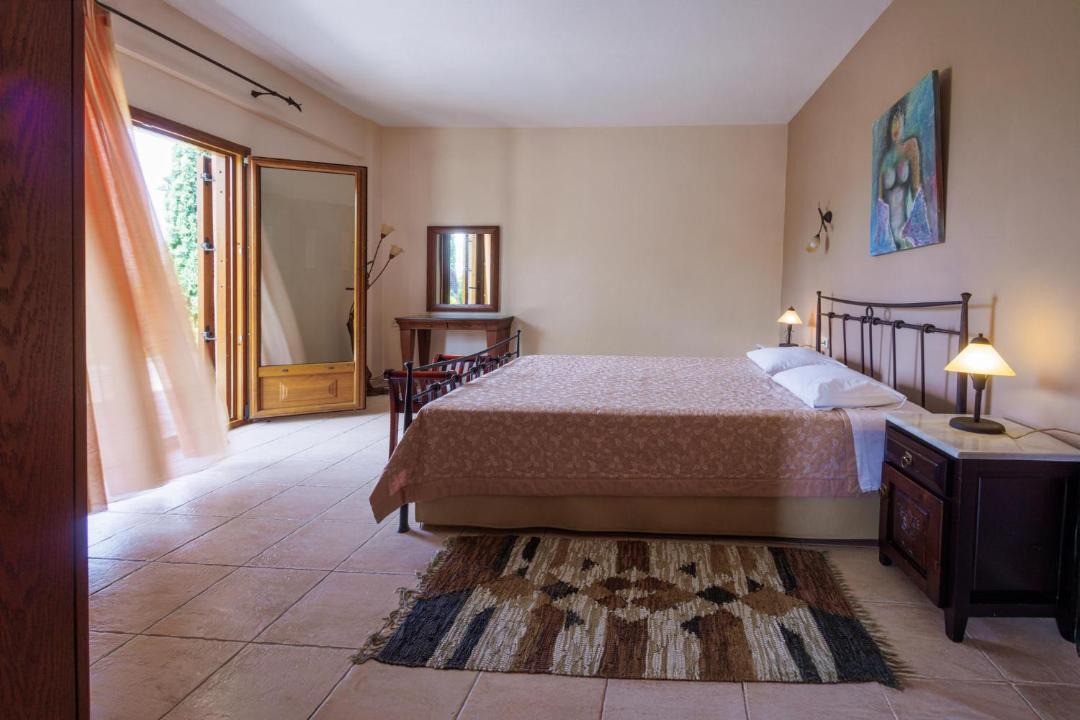 Photo of Others in Sintiki