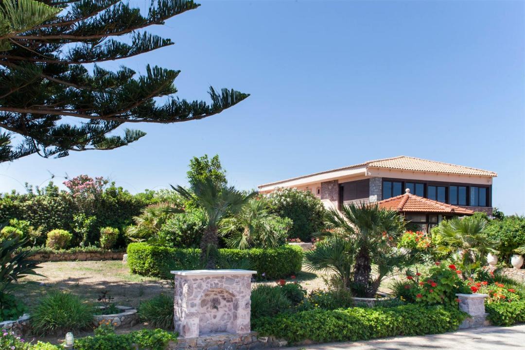 Photo of Buildings in Anissaras