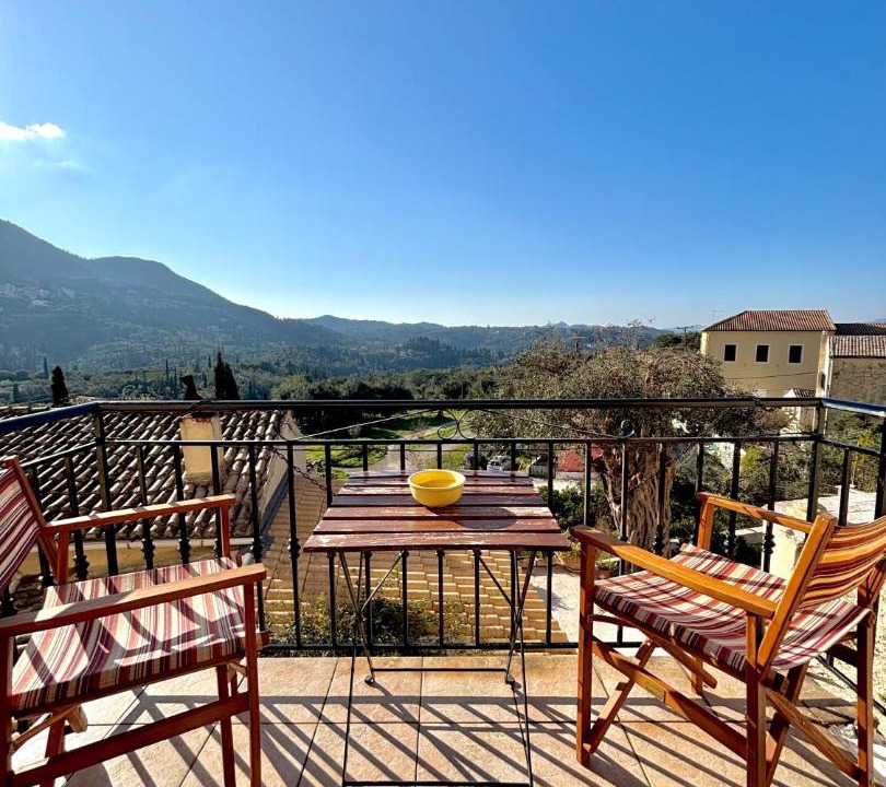 Photo of Patio Balcony in Achilleio