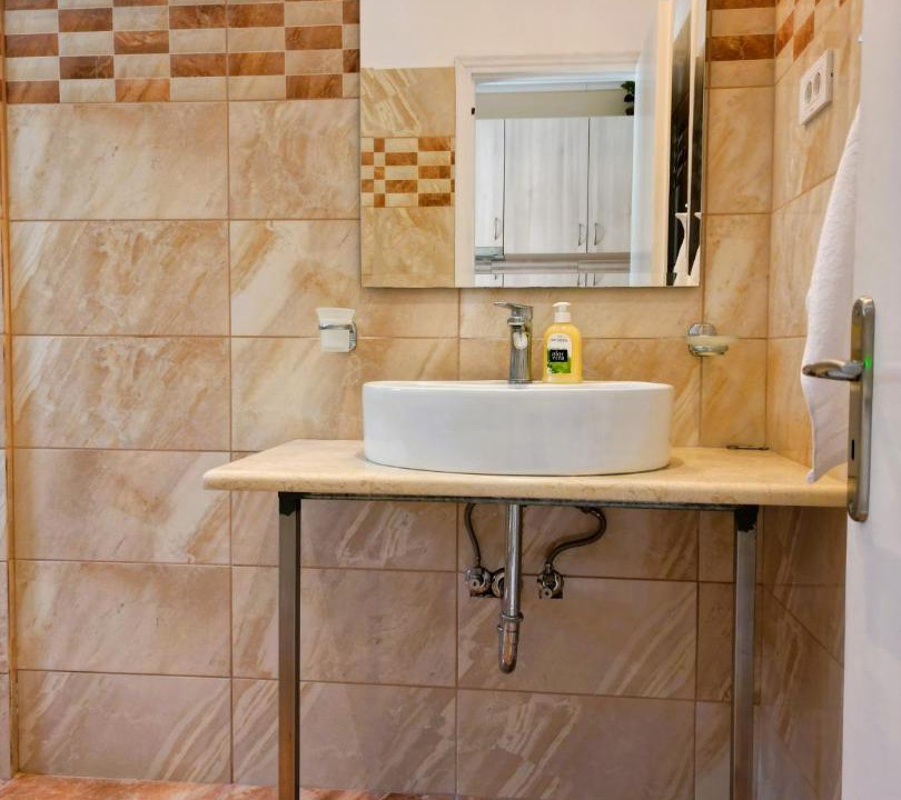 Photo of Bathroom in Liapades