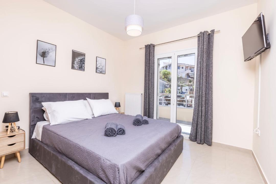 Photo of Bedroom in Alepou