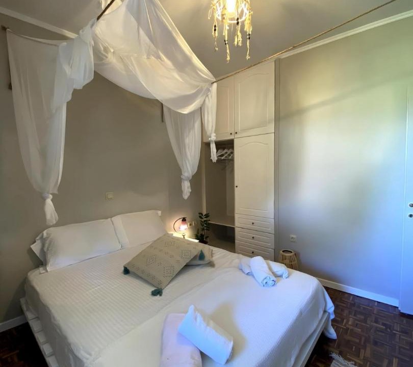 Photo of Bedroom in Alepou
