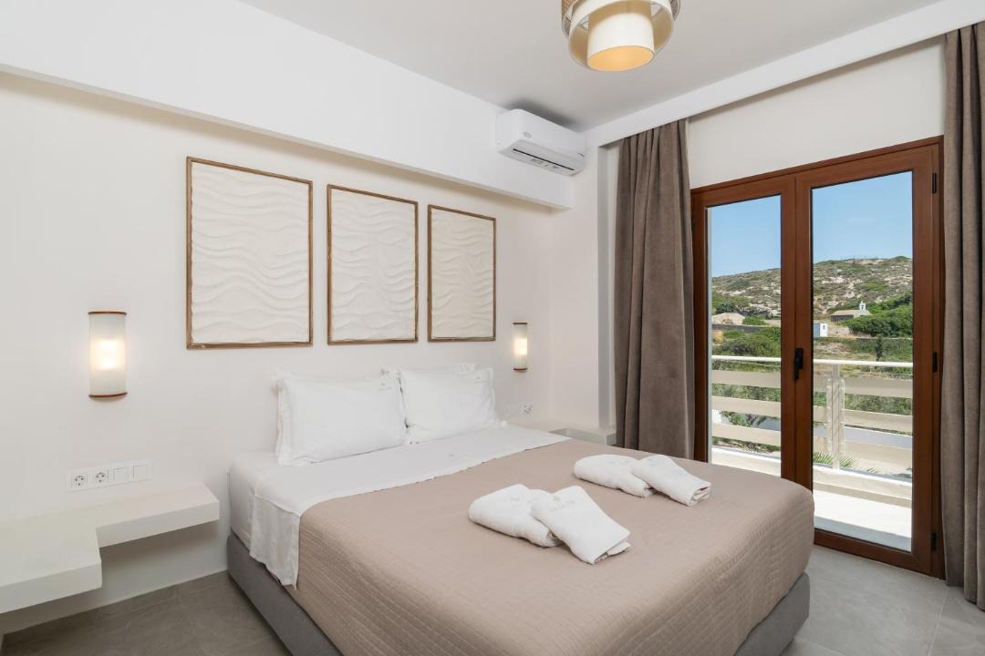 Photo of Bedroom in Adamas