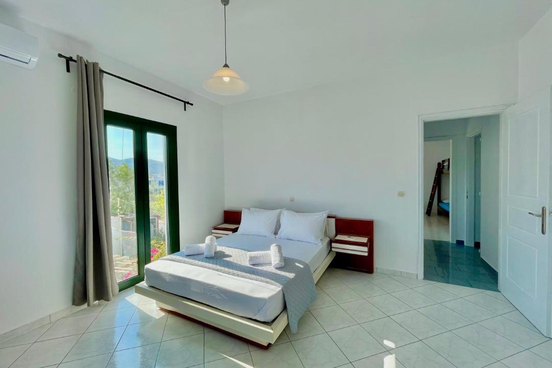 Photo of Bedroom in Logaras