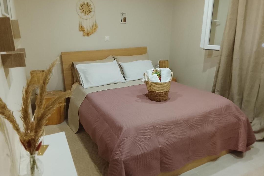 Photo of Bedroom in Messonghi