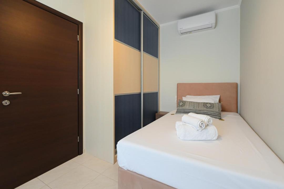 Photo of Bedroom in Gournai