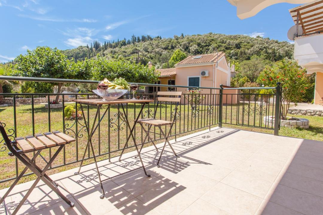 Photo of Patio Balcony in Kalligoni