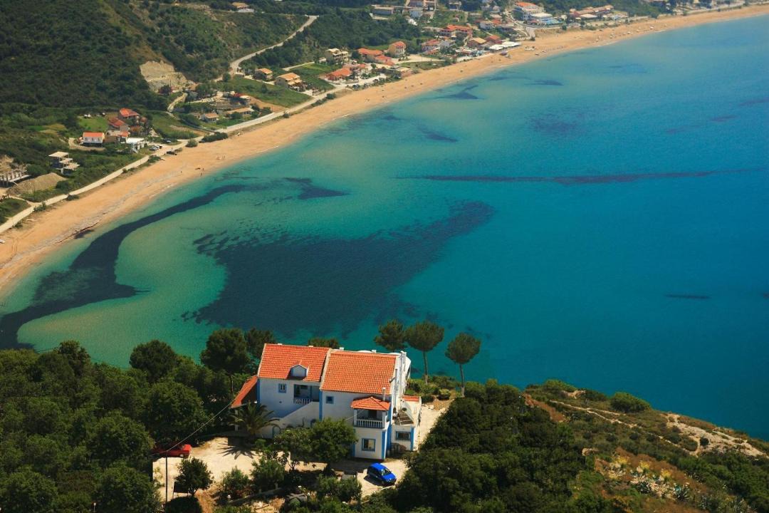 Photo of Others in Afionas