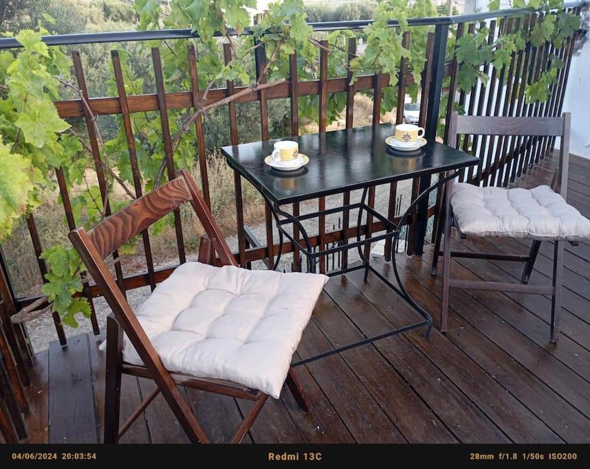 Photo of Patio Balcony in Gefira Mpania