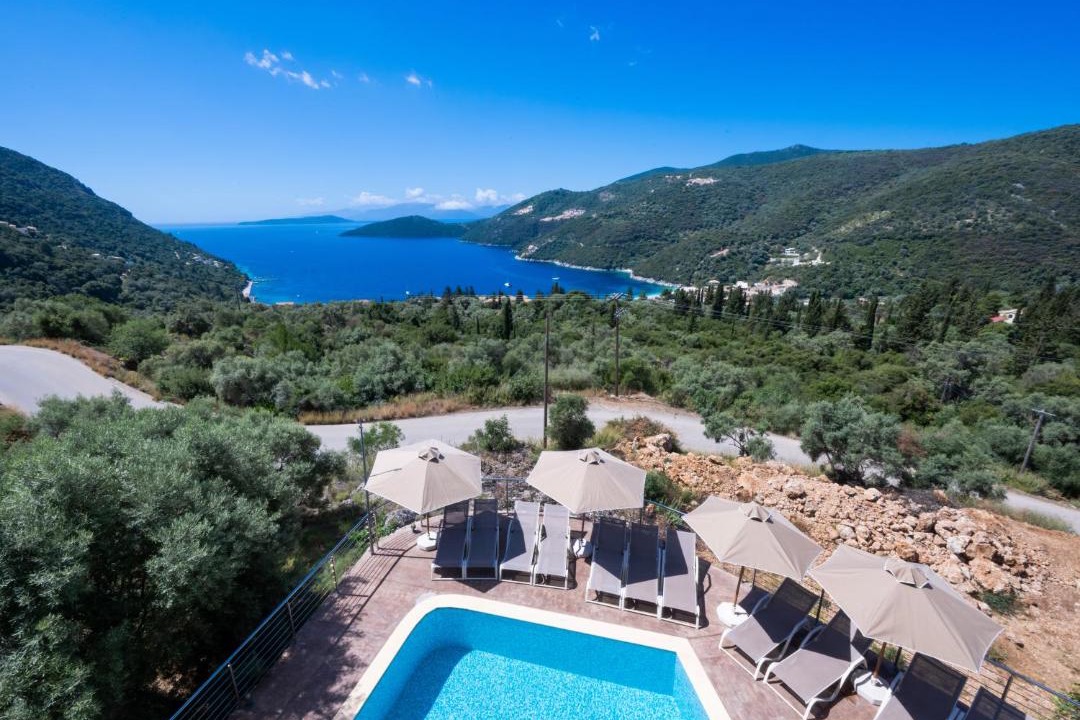 Photo of Others in Mikros Gialos