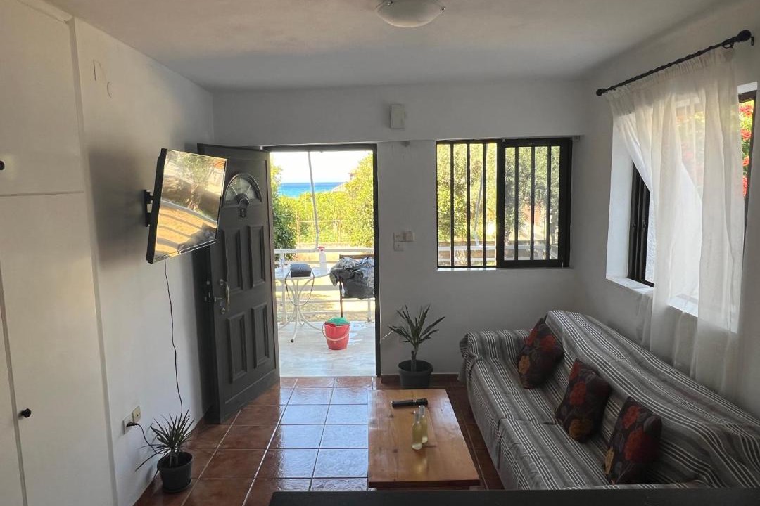 Photo of Livingroom in Akrogialion