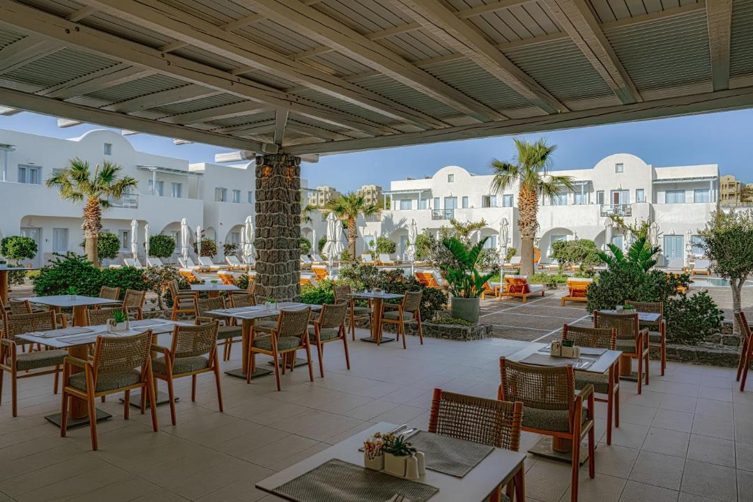 Photo of Others in Fira