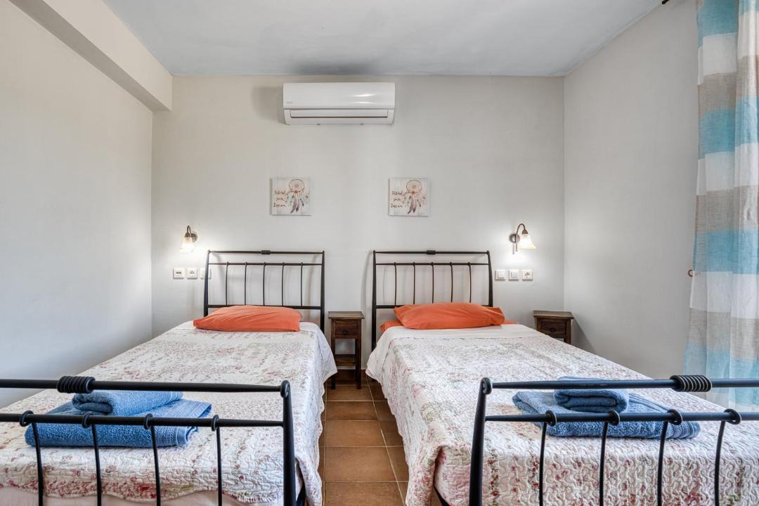 Photo of Bedroom in Liapades