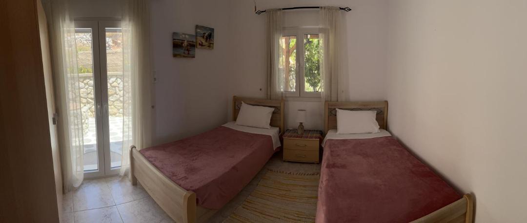 Photo of Others in Skalia