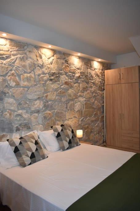 Photo of Others in Haniotis