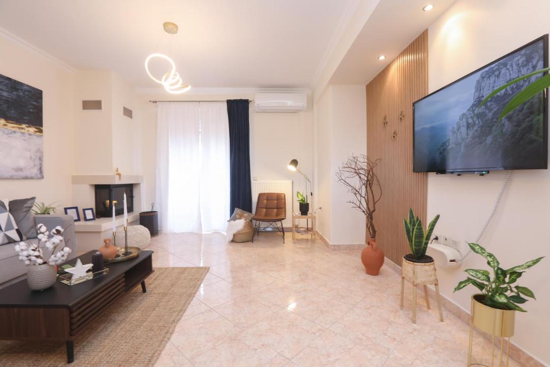 Photo of Livingroom in Alepou