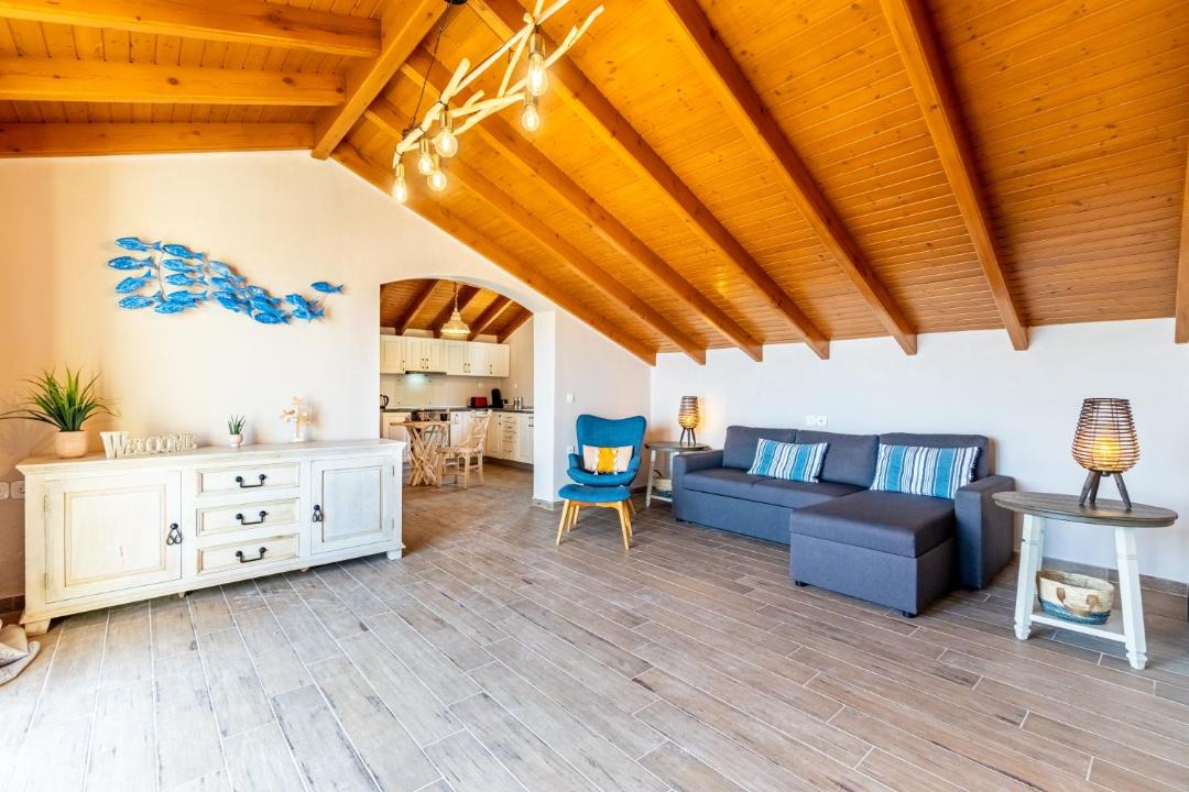 Photo of Livingroom in Petriti