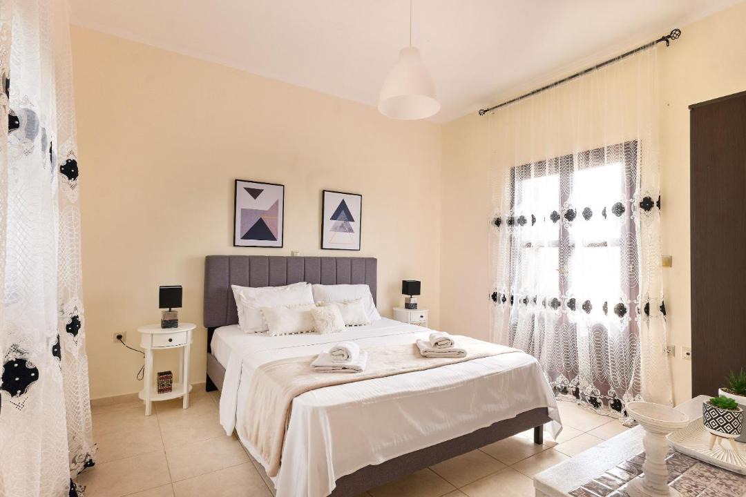 Photo of Bedroom in Kefalas