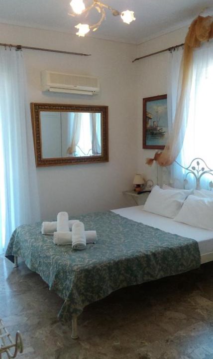 Photo of Bedroom in Kariotai