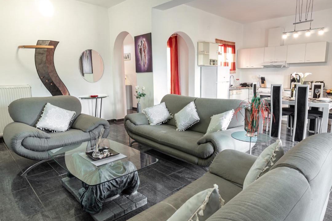 Photo of Livingroom in Perivolion