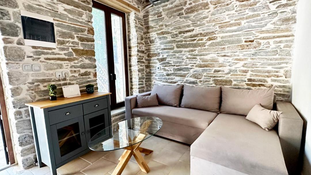 Photo of Livingroom in Afissos