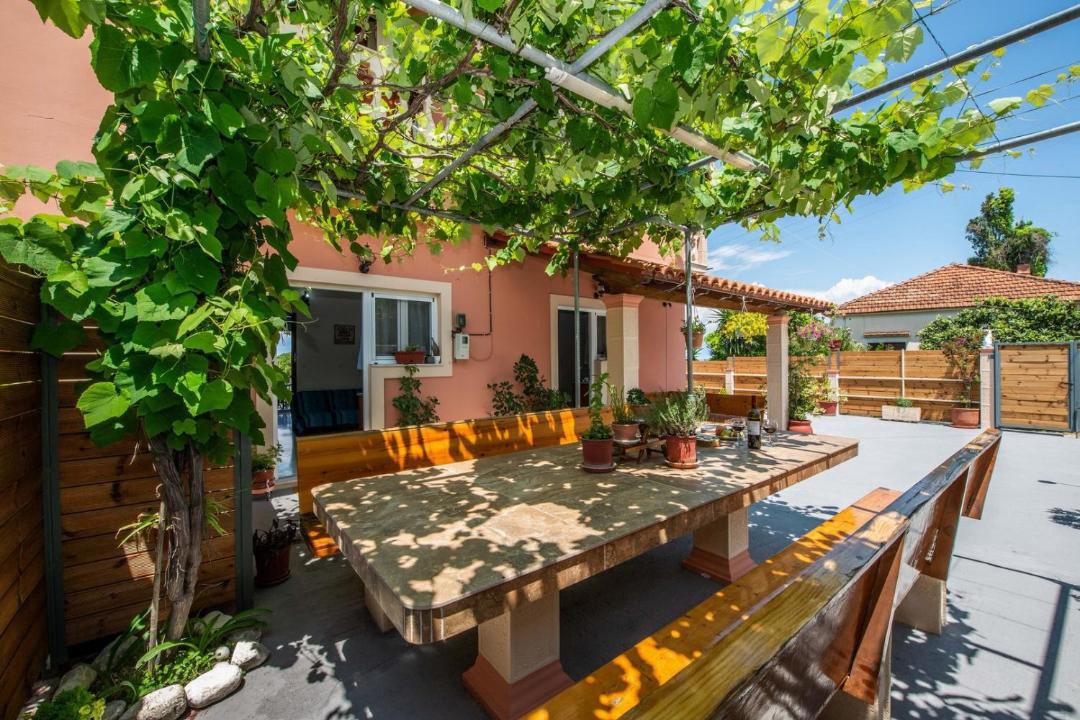 Photo of Patio Balcony in Astrakeri