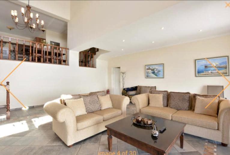 Photo of Livingroom in Barbati
