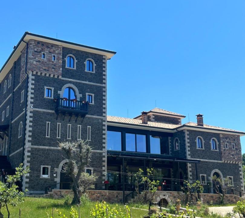 Photo of Others in Sakës
