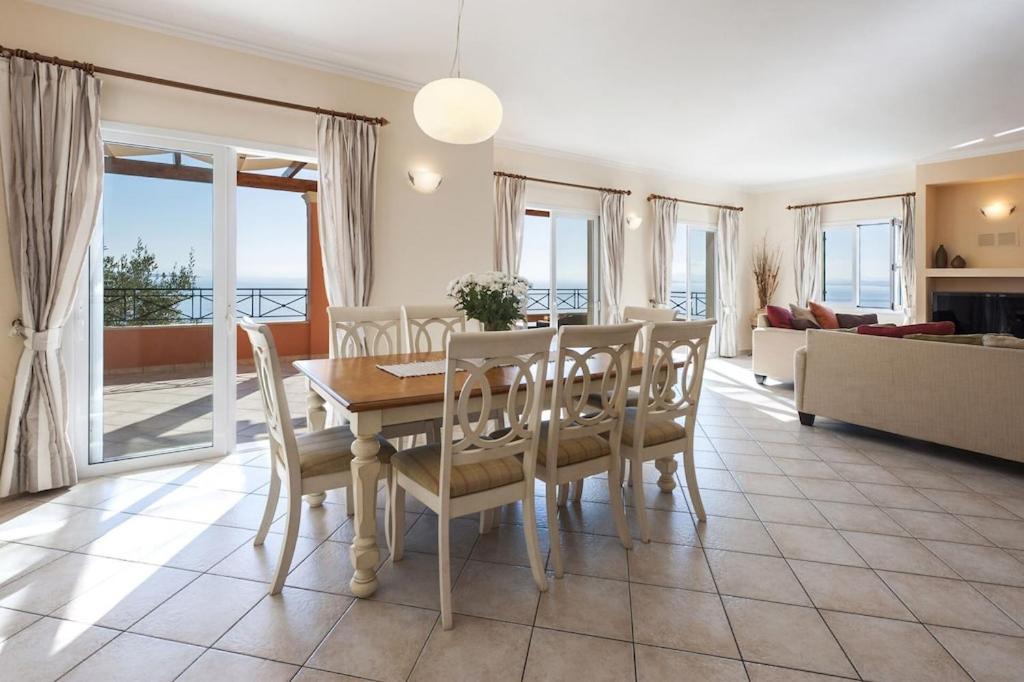 Photo of Livingroom in Katavolos