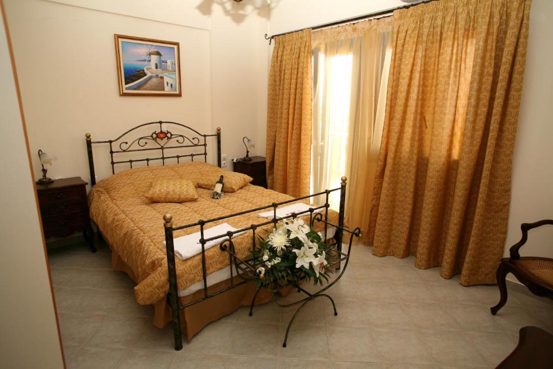 Photo of Others in Parga