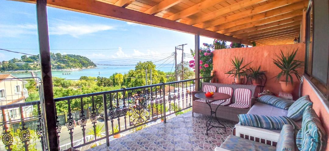 Photo of Patio Balcony in Perama