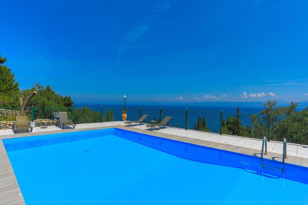 Photo of Patio Balcony in Koutsi